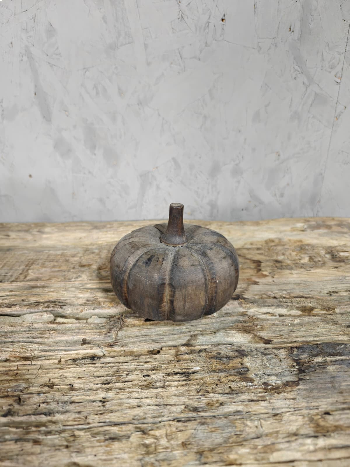 Houten Pompoen Decoratie – Stoer en Sfeervol