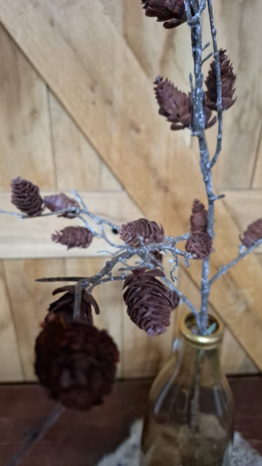 Twigs with Pinecones Autumn kunsttak 80 cm; exclusief vaas